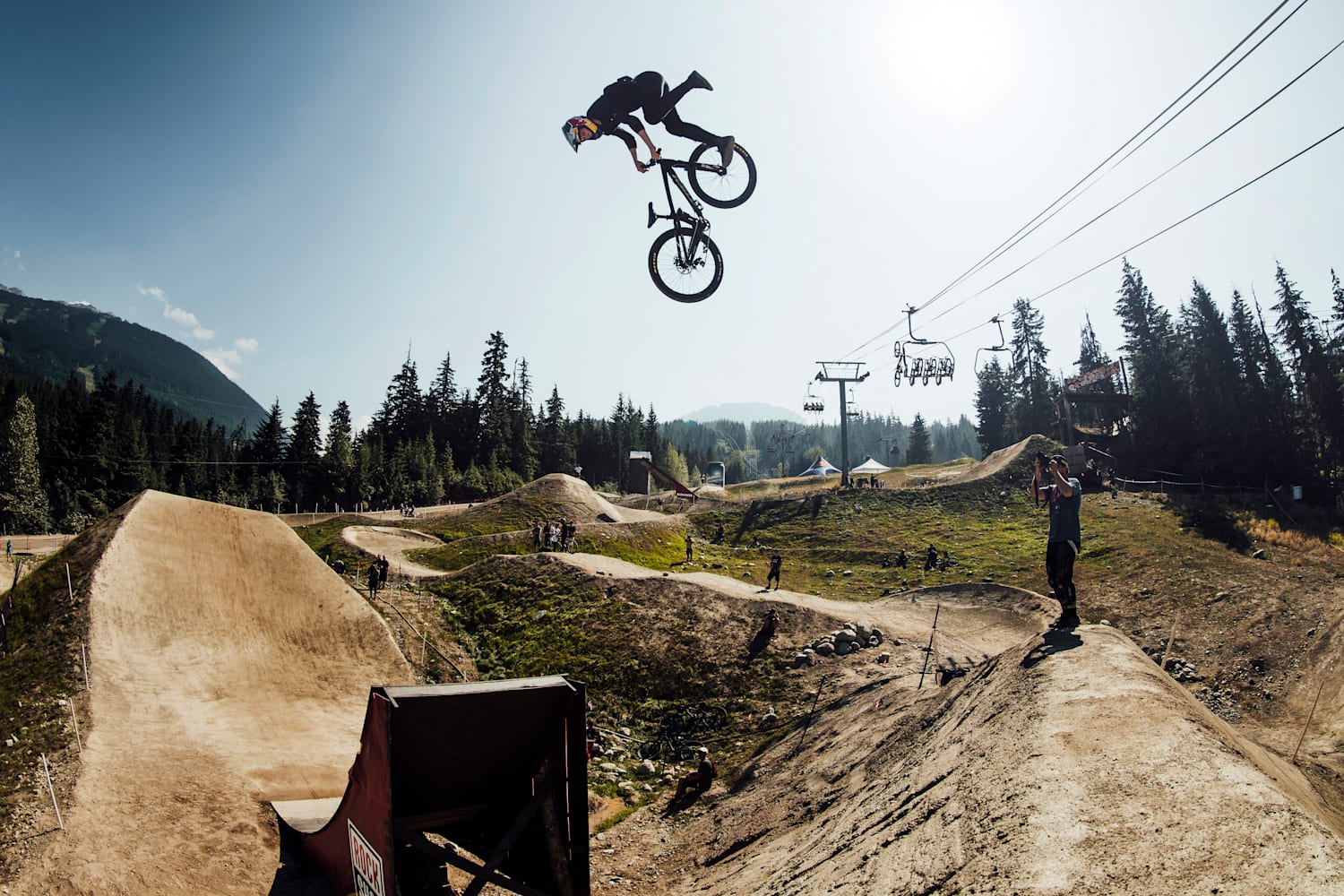 Relive some great moments of slopestyle action in our edit of highlights fr...