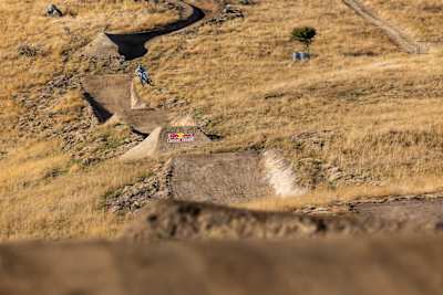Brook Macdonald sur Dream Track à Woodstock Farm, Motueka, Nouvelle-Zélande, le 29 janvier 2022.
