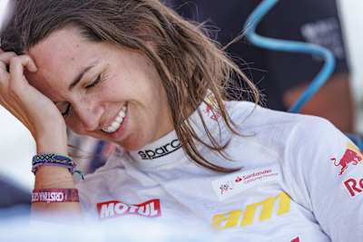 Cristina Gutiérrez durante la primera etapa del Sonora Rally 2023 en Hermosillo, México, el 23 de abril de 2023.