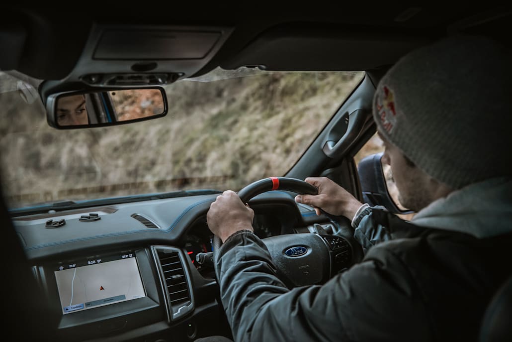 Για τις ανάγκες της σειράς ο Matt ταξίδεψε σε διάφορες περιοχές στην Αγγλία