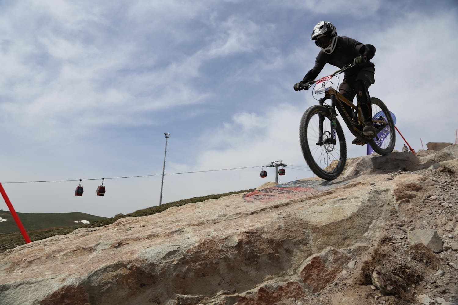 Erciyes Te Ixs Downhill Bisiklet Kupasi Gerceklesti