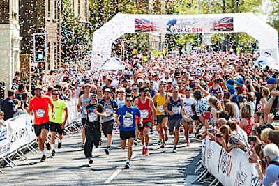 Participants start Wings for Life World Run in Cambridge, Great Britain on May 8, 2016.