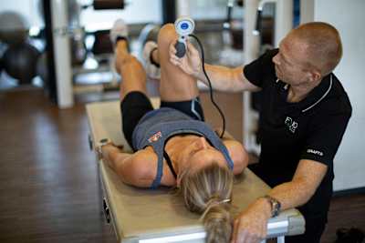 Ida Mathilde får tjekket sin core stabilitet