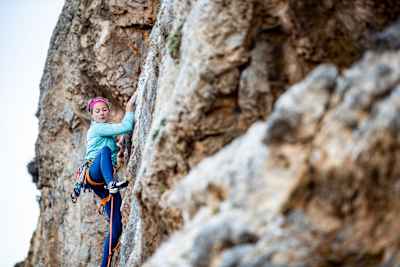 Sasha DiGiulian in Action in Griechenland. 