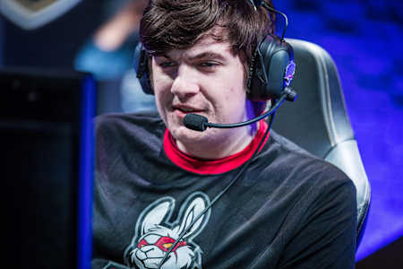 Alphari has been spamming soloq in Korea