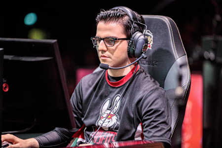 Maxlore in action for Misfits