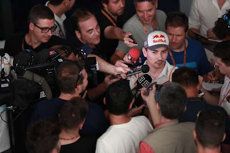 Jorge Lorenzo durante el fin de semana del Gran Premio de Aragón de 2019.