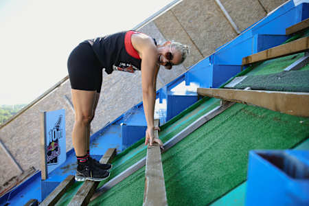 Účastníčka pretekov Red Bull 400 na Štrbskom Plese, 11. September 2021.