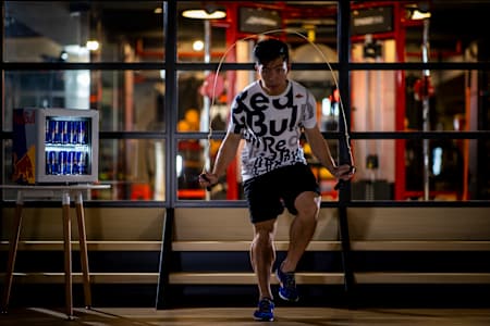 Le champion de corde à sauter Timothy Ho Chu-Ting en action pendant le New Challenge.