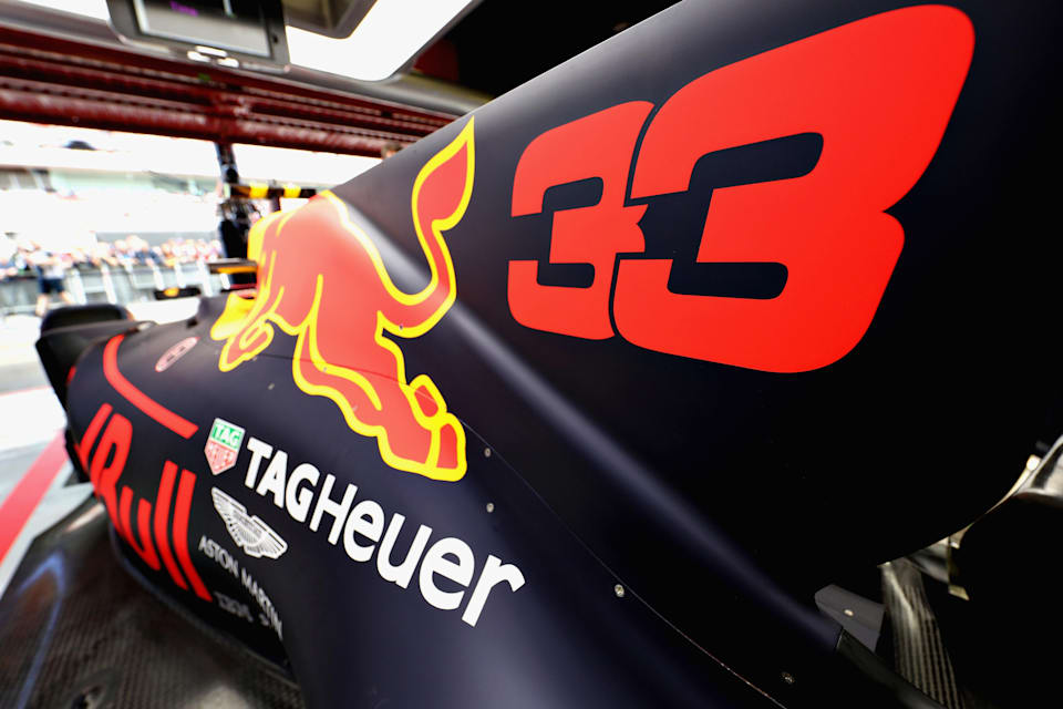 max-verstappen-numer-33-na-bolidzie-f1.jpg