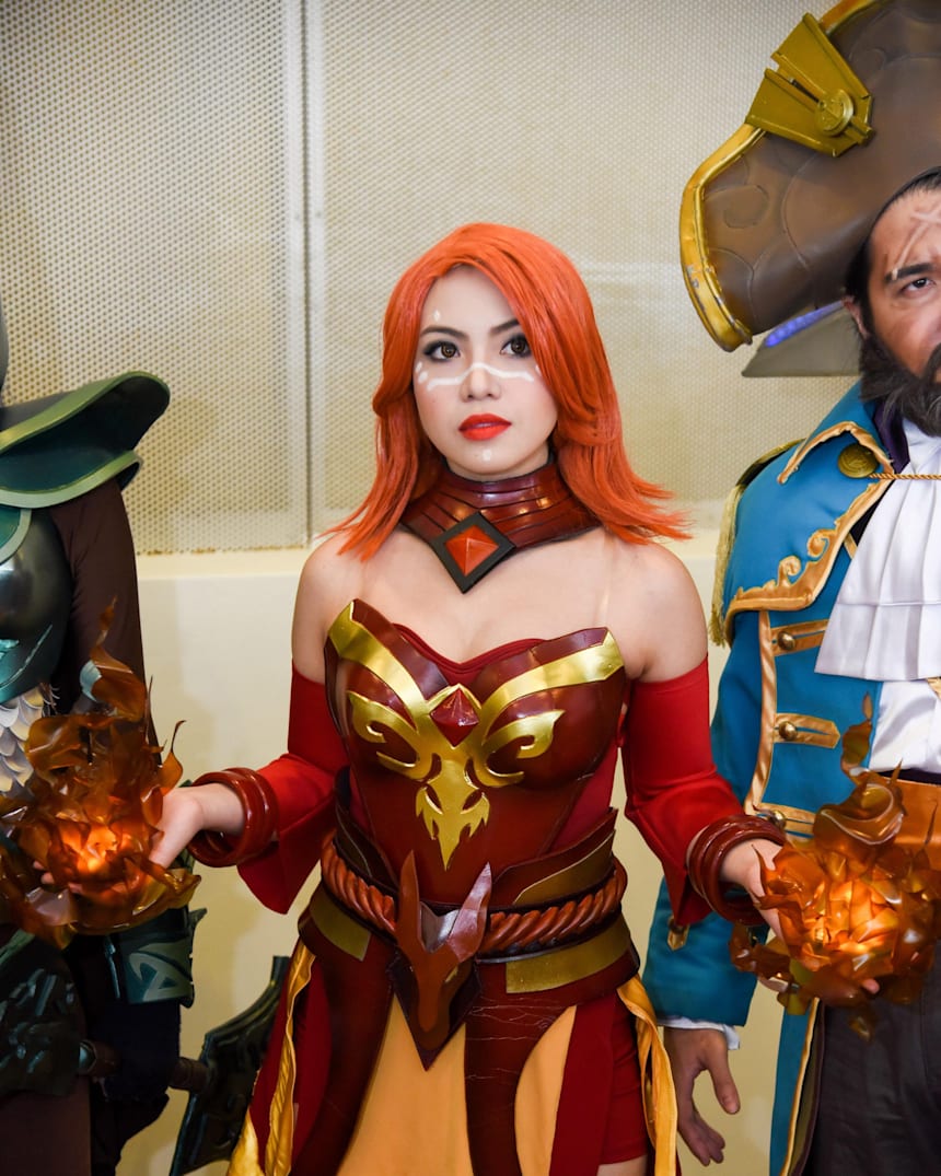 6 Best Cosplayers At Esl One Genting 2018