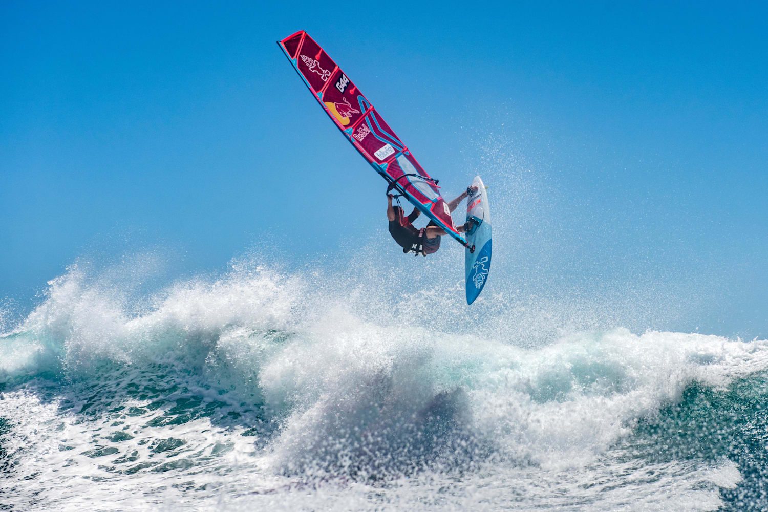 Windsurfing Red Bull