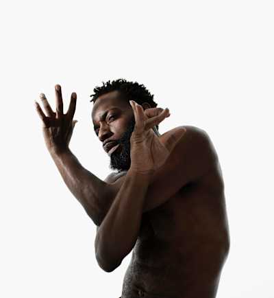 Stark und zart: Mams’ Ausdruck wechselt von Move zu Move