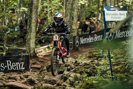 Tahnée Seagrave performs at UCI DH World Cup in Snowshoe, USA on September 18, 2021