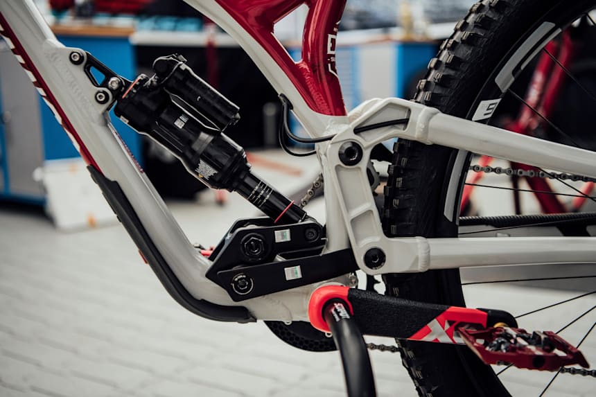 supreme downhill bike