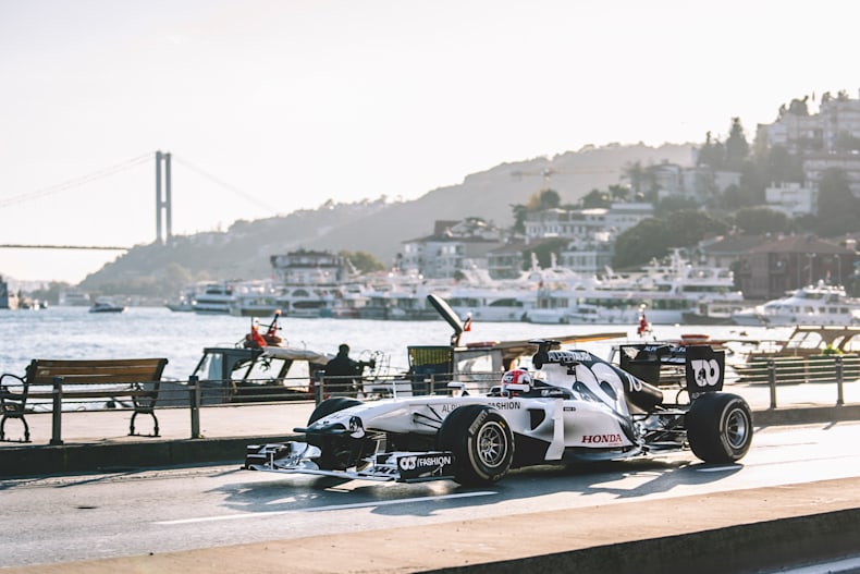 F1 Drivers Pierre Gasly Alex Albon Explore Istanbul