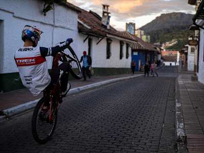 Pedro Burns with a wheelie at practice at the 2021 Red Bull Monserrate Cerro Abajo race in Bogota, Columbia.