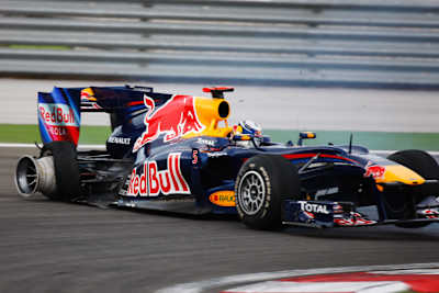 Sebastian Vettel With Damage In Turkey 2010