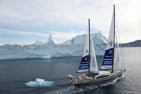 Mike Horn sailing around the Arctic Circle.