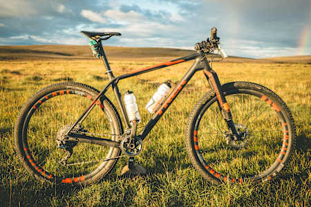 Trek Procaliber 9.9 SL mit Flaschenhalterung.