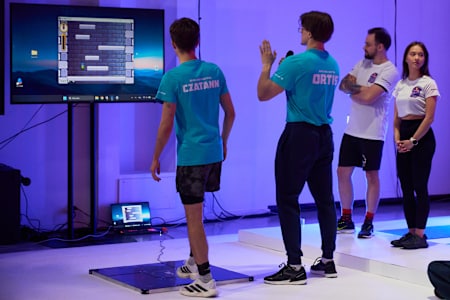 Icy Tower na macie ddr nie jest tak łatwy, jak sie wydaje