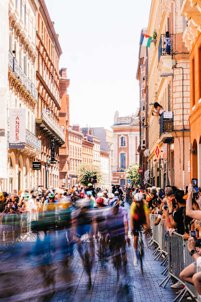 Team Red Bull - BORA - hansgrohe in Toulouse during the Tour de France in July 2025.