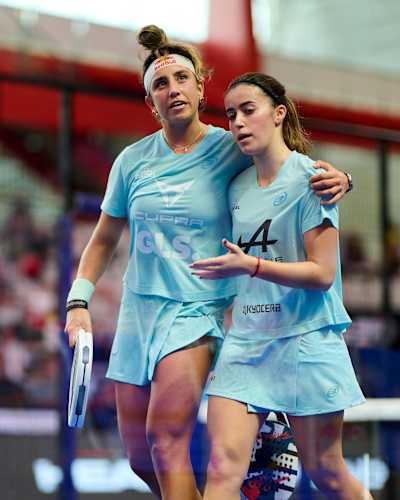 In 2025, Bea Gonzalez and Claudia Fernandez in action at a Premier Padel match in Gijón.