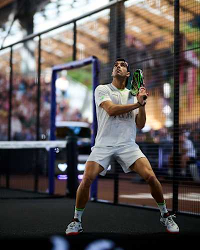 Juan Lebrón Chincoa prepares to hit a return volley in the 2026 finals of the Premier Padel P2 event in Brussels.