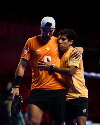 Ale Galán y Federico Chingotto durante los cuartos de final del Miami Premier Padel P1 en marzo de 2026.