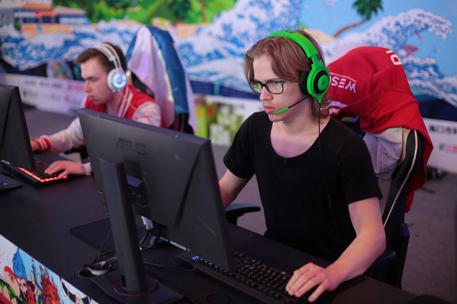 Og S Topson Follow His Rapid Rise To Competing At Ti8
