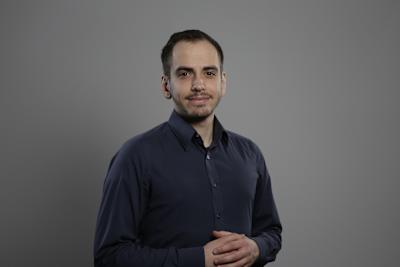 Jona "Just Johnny" Schmitt