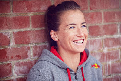 Maddie stärkt sich besonders in der Nacht davor mental