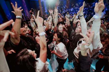 Luwam bei der Siegerehrung in Frankfurt