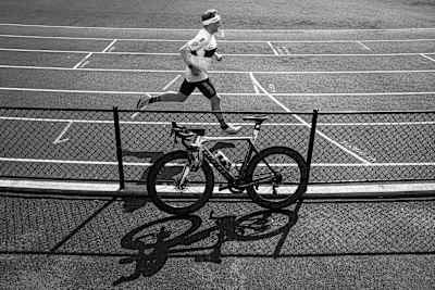 Kristan Blummenfelt durante un entrenamiento en Bergen, Noruega 
