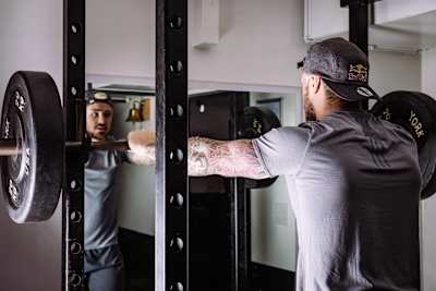 敏捷性を高めるには脚の筋力向上が不可欠