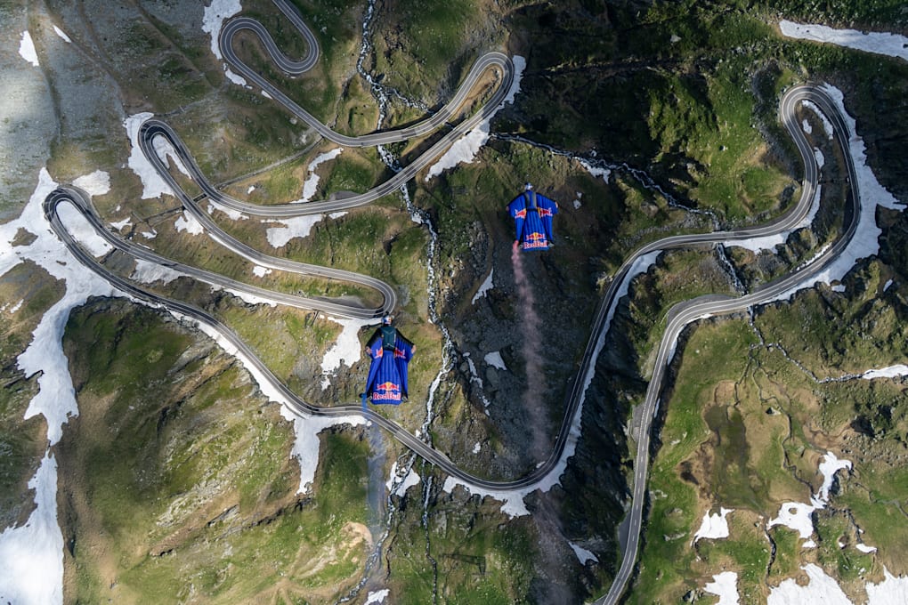 red bull skydive team, zbor cu wingsuit-ul deasupra transfăgărășanului, 2021