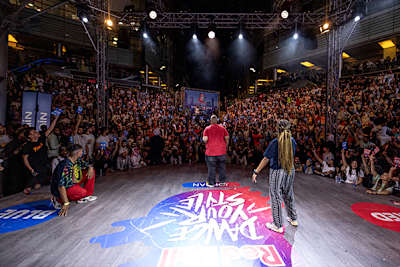 بطل "ريد بُل دانس يور ستايل" إلى جنوب إفريقيا لتمثيل الأردن