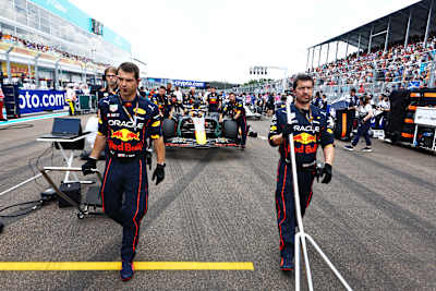 El equipo Red Bull Racing en el Autódromo Internacional de Miami.