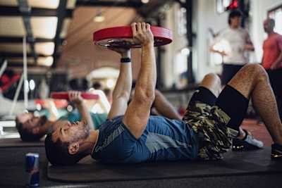Sándor Tótka se antrenează la Red Bull Athlete Performance Center (APC) din Thalgau, Austria, pe 19 decembrie 2023.  