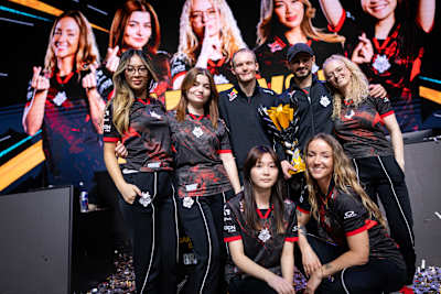 G2 Gozen celebrate following the 2025 VCT GAME CHANGERS EMEA 2025 Final at the ESA Esport Arena in November 2025 in Istanbul, Turkey.
