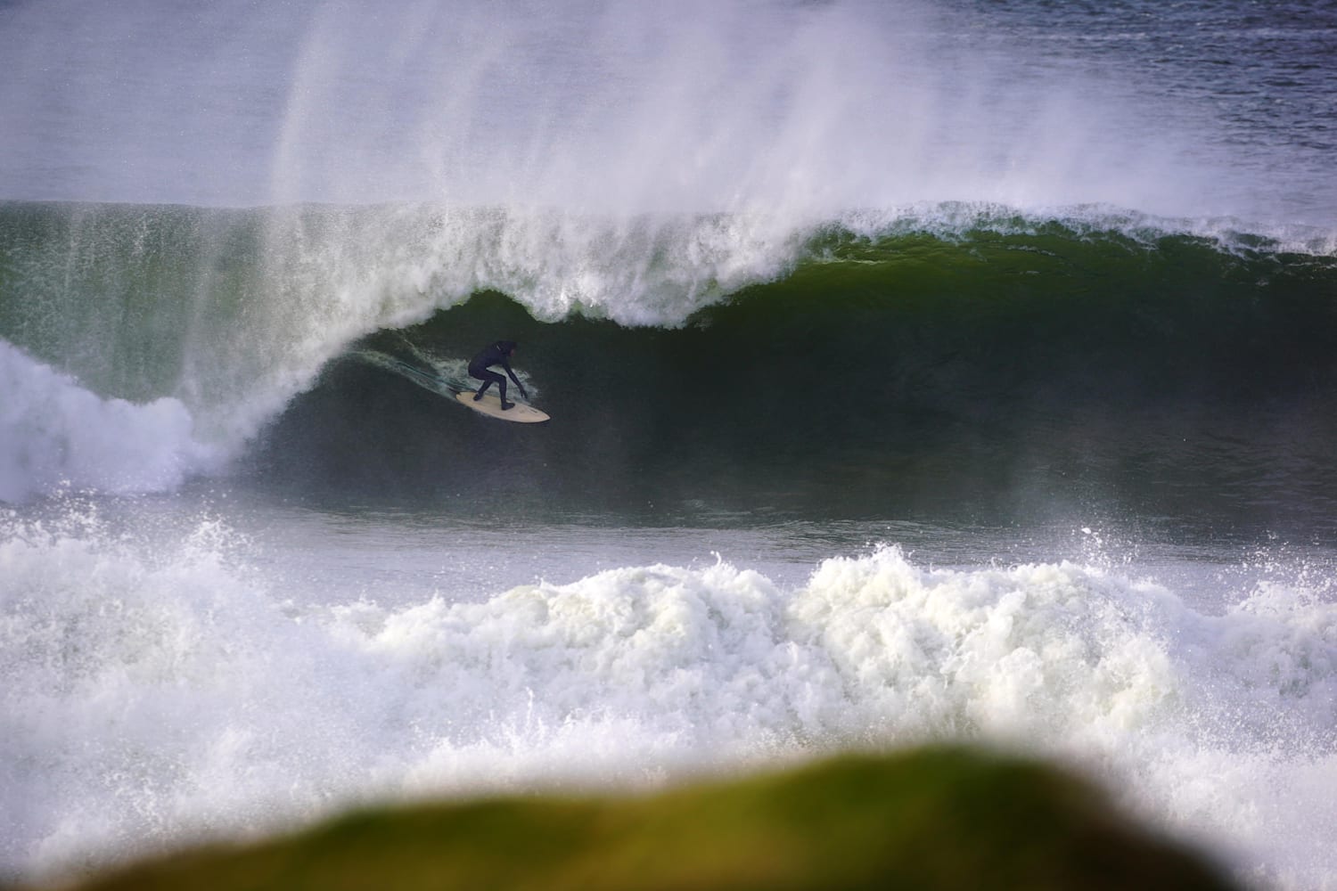 Découvrez les pionniers du surf en Irlande en vidéo
