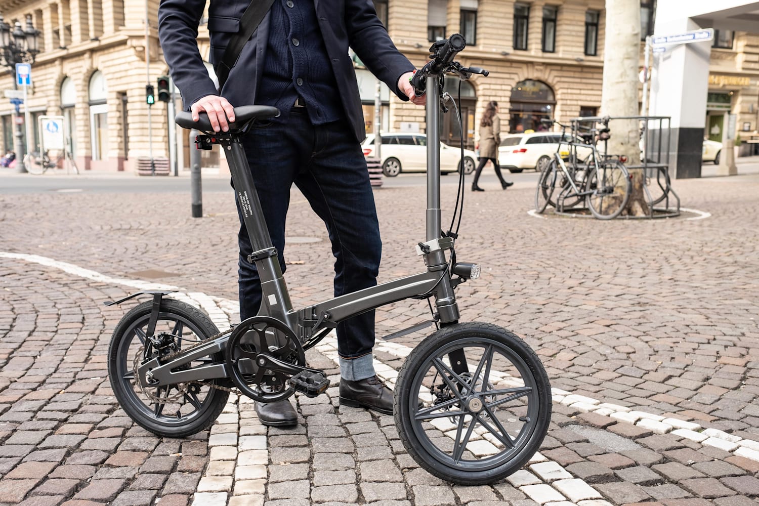 the one electric folding bike