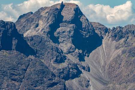 Sgùrr Dearg ist der einzige Berg, der das Klettern auf Fels forciert.