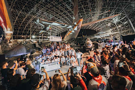 La finale française de Red Bull Paper Wings, le plus grand championnat du monde de lancer d'avions en papier.