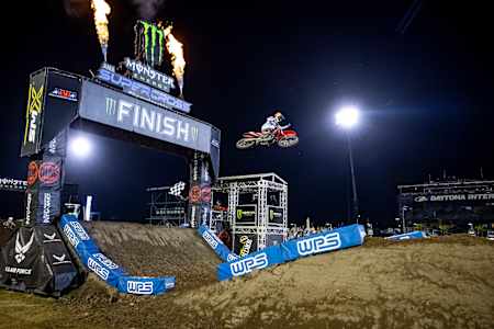 Hunter Lawrence at Round 8 of the AMA Supercross Series in Daytona Beach