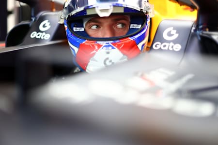 Max Verstappen se prépare avant le Grand Prix de Formule 1 de Singapour 2025.