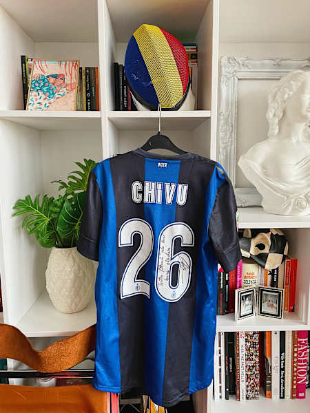 Tricoul lui Cristi Chivu de la Inter Milano