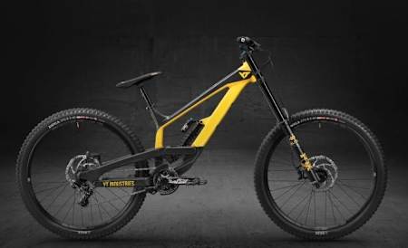 TUES AL in COAL GREY / FALLOUT YELLOW