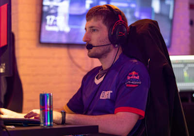 Limit got four World First boss kills, but couldn't get the final one Limit playing WoW at the Red Bull Gaming Sphere.