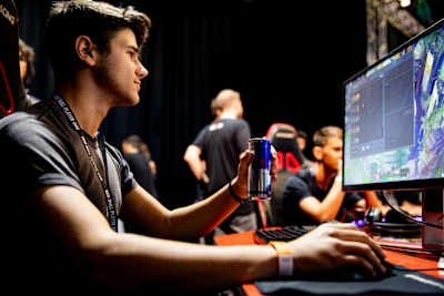 Red Bull can